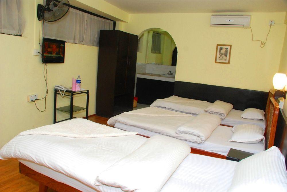Pariwar B&B Катманду Екстер'єр фото