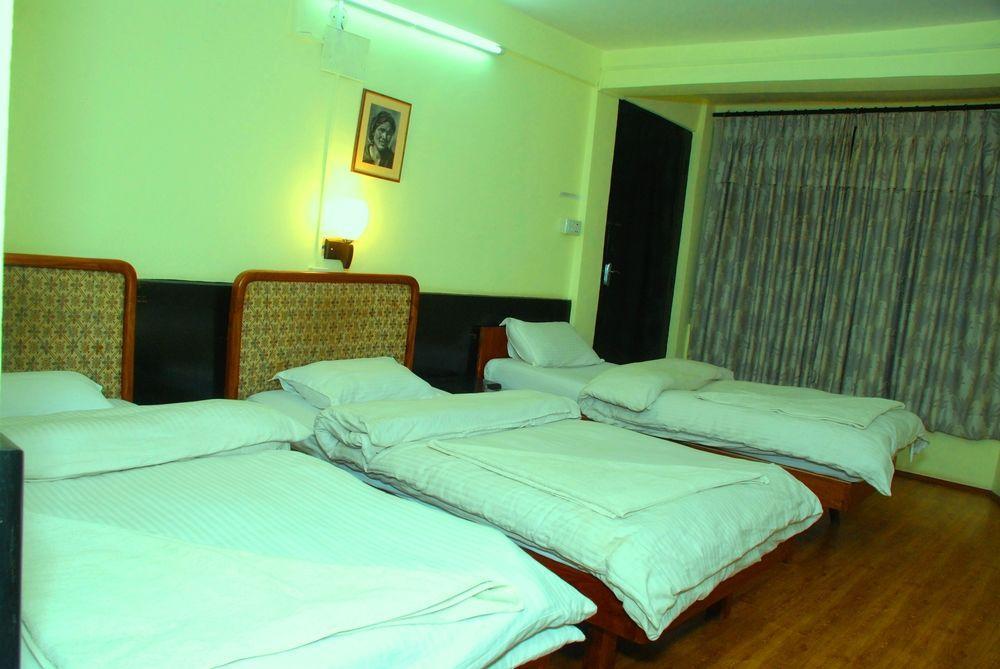 Pariwar B&B Катманду Екстер'єр фото