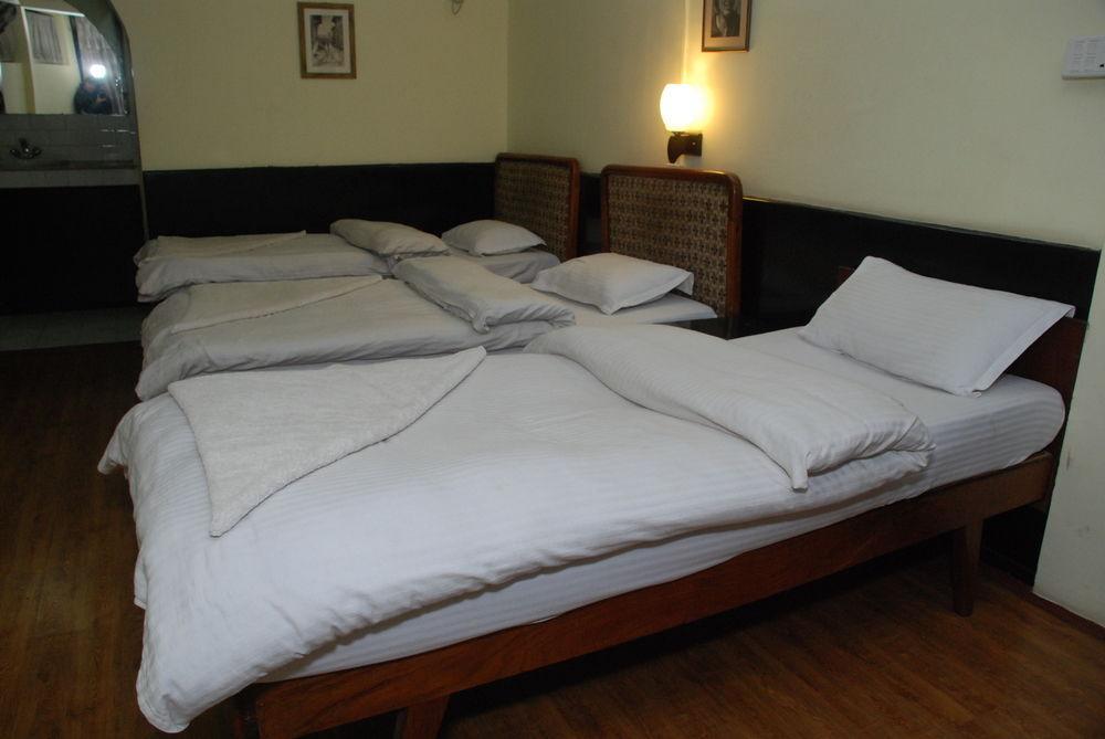 Pariwar B&B Катманду Екстер'єр фото