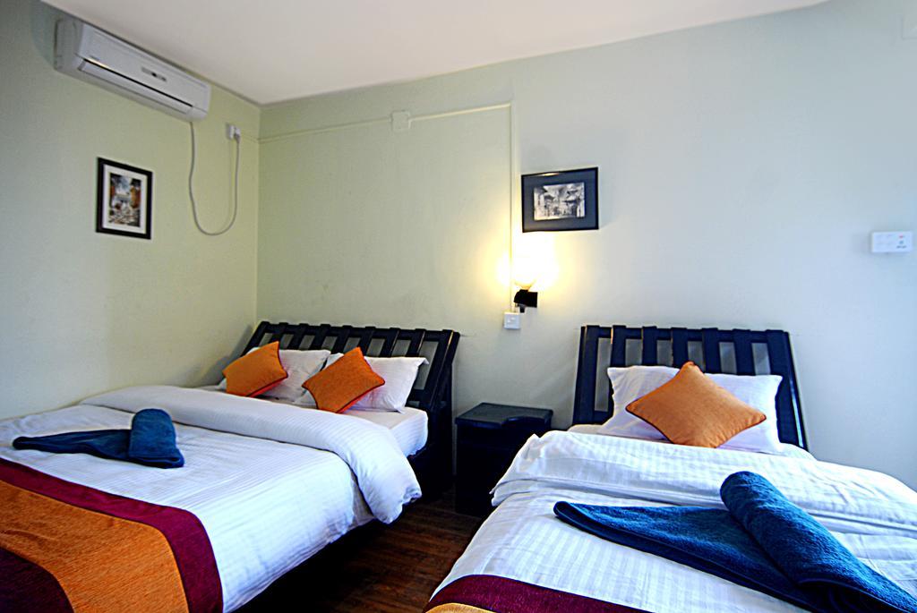 Pariwar B&B Катманду Екстер'єр фото