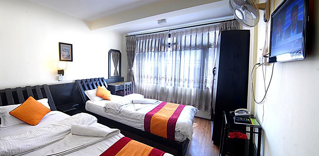 Pariwar B&B Катманду Екстер'єр фото
