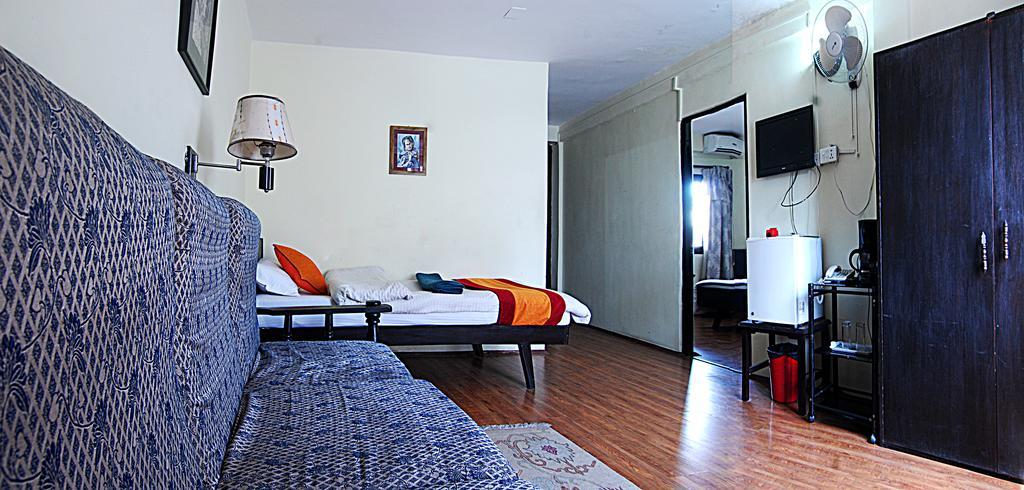 Pariwar B&B Катманду Екстер'єр фото